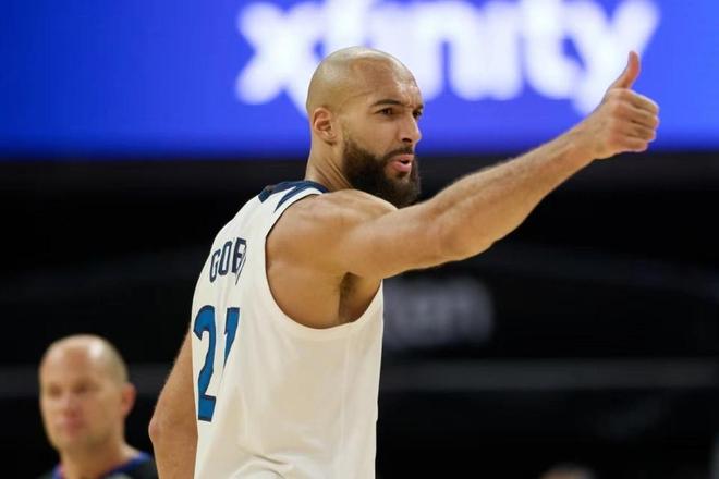 76人轻取森林狼 爱德华兹低迷暴露战术隐患