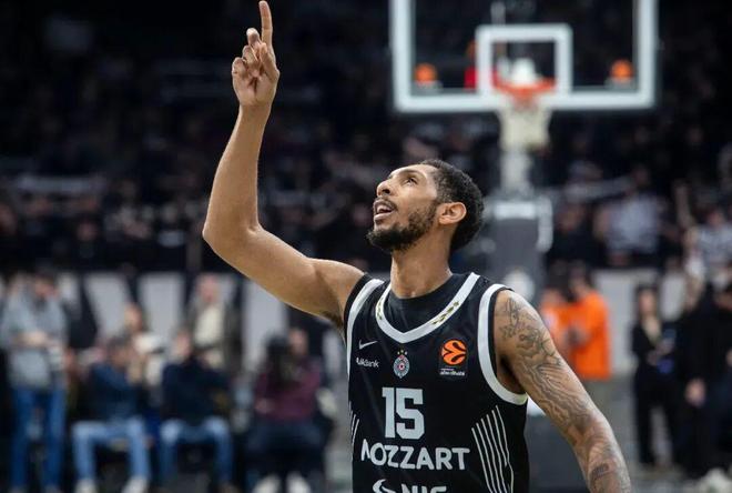 76人裁掉佩恩转正特里 欧洲赛场表现成重返NBA关