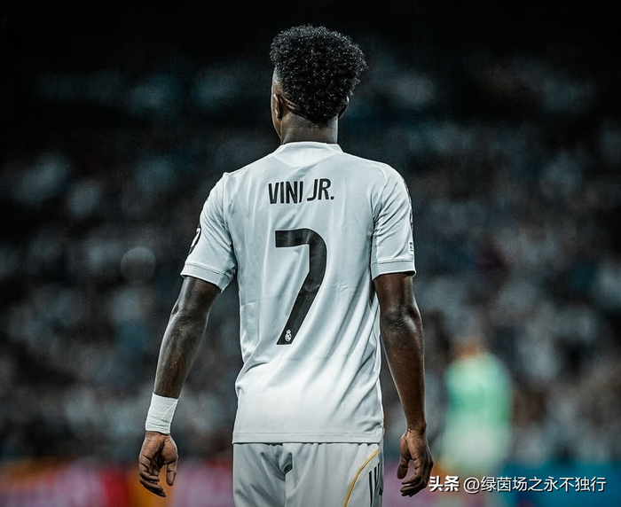 维尼修斯续约谈判陷入僵局 皇马拒绝3100万年薪要