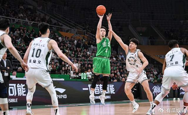 CBA常规赛第39轮六场对决引积分榜剧变 深圳重返